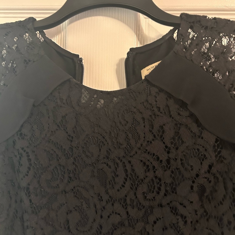 Burberry Lace Ruffle Sleeves Midi Dress - Picture 8 of 13